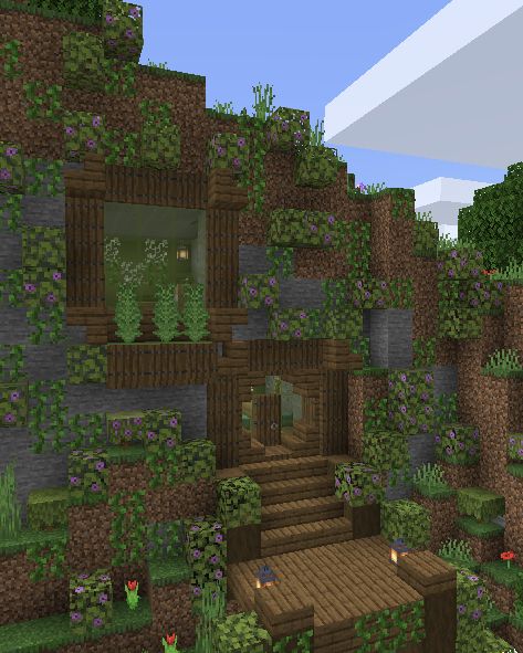 Minecraft Portal Design Cottagecore, Jungle Hobbit Hole Minecraft, Overgrown Aesthetic Minecraft, Minecraft Circle Doorway, Minecraft Hobbit Hole, Simple Minecraft Builds, Minecraft Cave House, Minecraft Staircase, Minecraft App