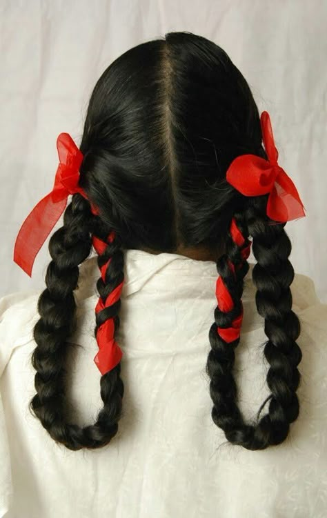 Mexican Ribbon Hair, Mexican Hair Accessories, Mexican Hair Braids, Mexican Braids With Ribbon, Mexican Braids, Mexican Hairstyles, Peinados Fáciles Para Cabello Corto, Ribbon Hairstyle, Hair Reference