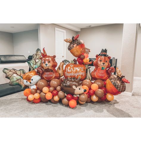 Thanksgiving Decorations With Balloons, Thanks Giving Balloon Decor, Thanksgiving Balloon Columns, Harvest Balloon Garland, Thanksgiving Balloon Bouquet, Fall Festival Balloon Decor, Fall Balloon Bouquet, Fall Balloons Decorations, Thanksgiving Balloon Arch