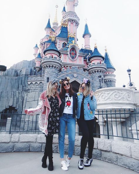 What People Wear To Disney Parks Around The World #refinery29 http://www.refinery29.com/disney-world-outfits#slide-20 Disney Concert Outfit, Disneyland Paris Outfit Ideas, Disneyland Paris Outfit, Paris Outfit Ideas Summer, Friendship Ideas, Chateau Disney, Paris Outfit Ideas, Disney Picture Ideas, Insta Goals