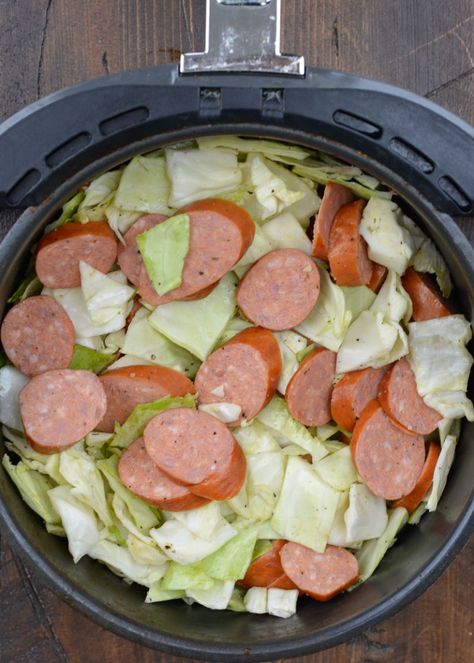 Air Fryer Supper Recipes, Healthy Easy Dinner Air Fryer, Air Fryer Kielbasa And Cabbage, Best Things To Cook In An Air Fryer, What Can You Cook In An Air Fryer, Emeril Air Fryer Recipes, Air Fryer Dishes, Clean Eating Air Fryer Recipes, Air Fryer Supper Ideas