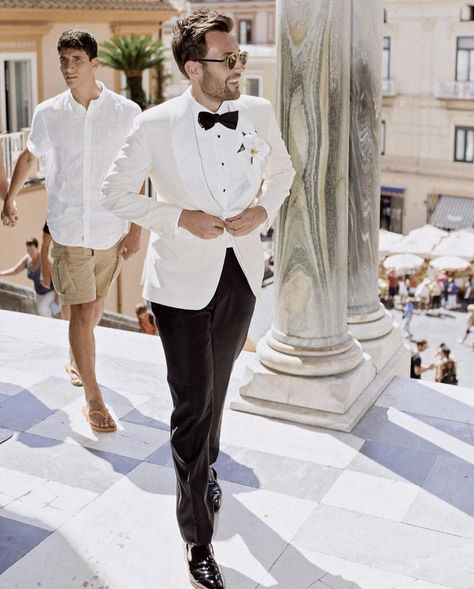 Italian Tuxedo Wedding, Men’s White Suit Wedding, White Tuxedo Groomsmen, Light Tuxedo Wedding, Men’s White Tuxedo, White Jacket Wedding Grooms, White Tuxedo Jacket Groom, Ivory Tuxedo Wedding Groom Suits, White Tuxedo For Men Wedding