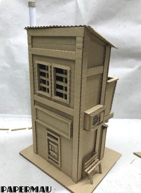 Cardboard Box Houses, Cardboard Art Sculpture, Cardboard Props, Cardboard City, Mache Art, Cardboard Model, Cardboard Box Crafts, House Template, Cardboard Sculpture