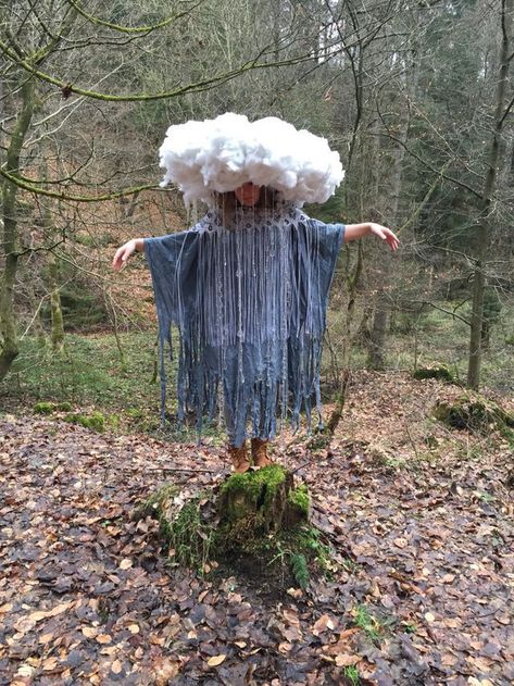 Rain Cloud Costume, Cloud Costume, Rain Cloud, Diy Halloween Costumes, All Hallows Eve, Hallows Eve, Scarecrow, Halloween Costume Ideas, Diy Halloween