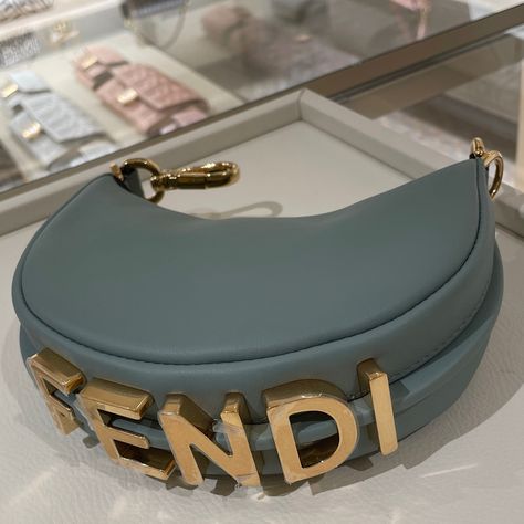 Fendi Fendigraphy Bag, Dark Pastel, Boujee Aesthetic, Fendi Bag, Bag Green, Bags Designer Fashion, Fendi Bags, Green Bag, Key Fob