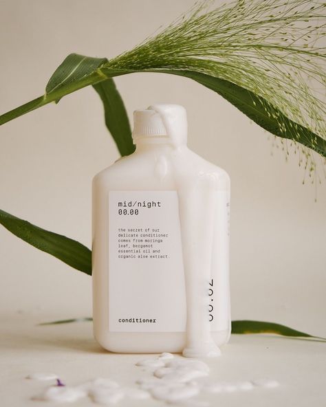 mid/night 00.00 on Instagram: “Conditioner 00.02 🥛 A Best Seller 5/5 ⭐️ rated in our website 🌿” Benefits Of Moringa, Ingredients Photography, Hair Ingredients, Mid Night, Moringa Leaves, Increase Hair Growth, Bergamot Essential Oil, Soften Hair, Hair Cleanse