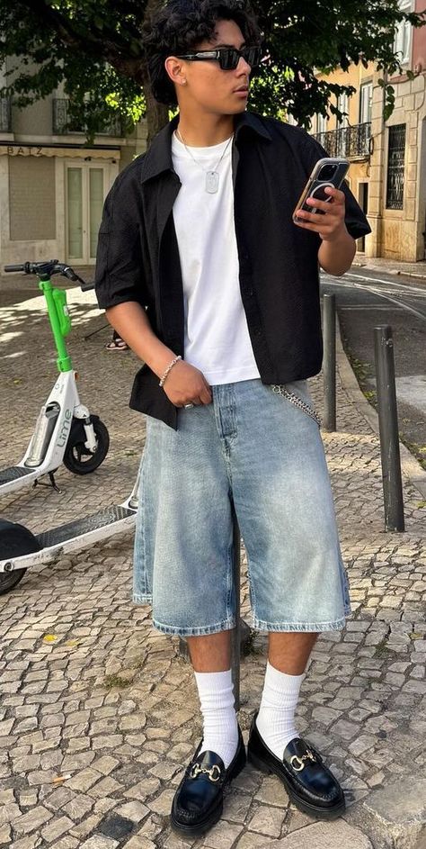 Fashion Inspo Outfits Male, Outfit For Short Guys, Jorts Outfit Ideas, Short Guy Fashion, Short Guy Outfits, Jort Fits, Jorts Outfit Idea Men, Menswear 2024, Softboy Outfits