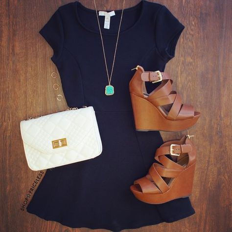 Black Dress and Brown Wedges Outfit Ideas With Wedges, Navy Dress Outfits, Wedges Outfit, Affordable Clothing Websites, Casual Chic Outfits, Casual Chique, Brown Wedges, Pretty Designs, Clothing Websites