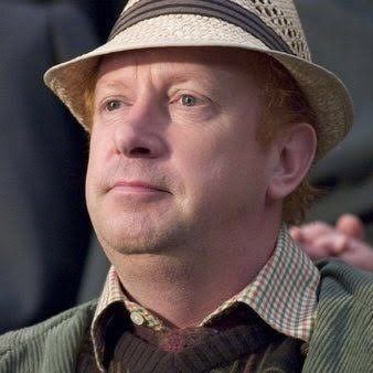 Arthur Weasley Fancast, Harry Potter Weasley, Lost Daughter, Katie Bell, Arthur Weasley, Weasley Family, Mark Williams, Magic Props, Desired Reality