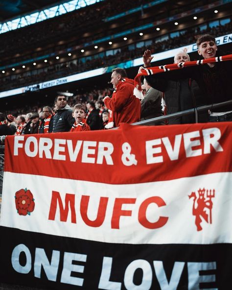 Manchester United Banner, Football Motivation, Manchester United Fans, Wembley Stadium, Mood Off Images, Mood Off., Man Utd, Old Trafford, Man United