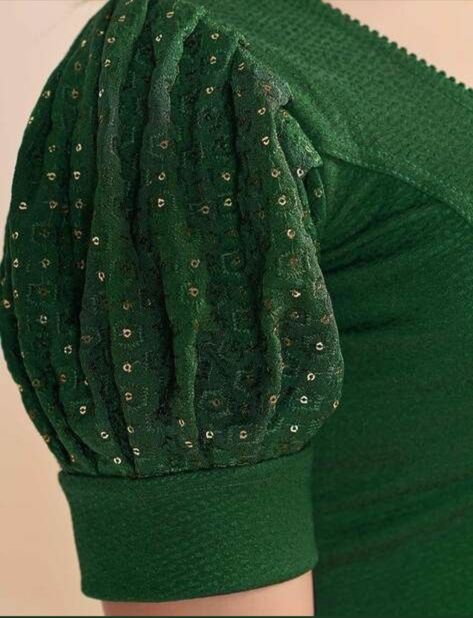 Blouse Design For Women Saree, Hand Model For Blouse, Fancy Blouse Sleeves Designs, Blouses Hand Designs, Saree Blouse Sleeve Designs Latest, Green Blouse Designs Latest, Hand Patterns For Blouse, Pavada Blouse Designs, New Sleeves Designs For Blouse