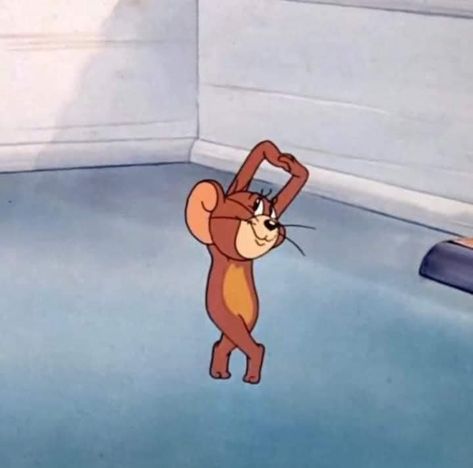 Jerry Mouse Aesthetic, Jerry Mouse Cute, Tommy Jerry, Tom And Jerry Aesthetic, Jerry Aesthetic, Tom Cartoon, Jerry Mouse, Tom And Jerry Memes, Tom And Jerry Pictures