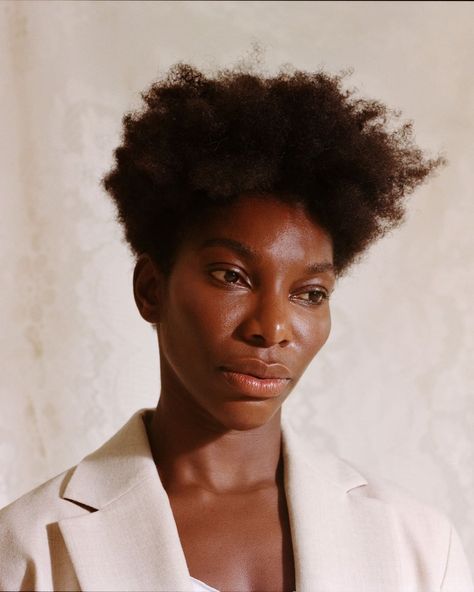 himbos of color propagandist on Twitter: "this photoshoot..... the way i gasped.......… " Michaela Coel, Afro Hairstyles, Photo Reference, Brown Skin, Black Is Beautiful, Pretty People, Hair Inspiration, Beautiful People, Art Reference