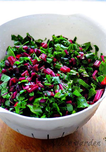 Beetroot Leaves Dal - Masoor Dal Recipe with Beet Leaves - Edible Garden Chapati, Beetroot Leaves Recipe, Masoor Dal Recipe, Beet Leaves, Beetroot Recipes, Masoor Dal, Dal Recipe, Vegan Nutrition, Dinner At Home