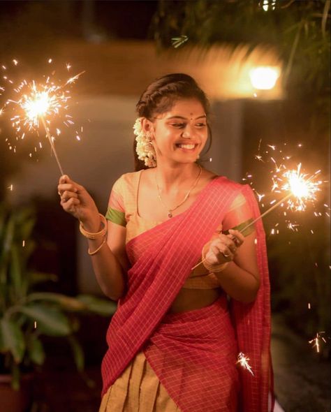 Deepavali Pose Ideas, Diwali Saree Photoshoot, Diwali Poses For Women With Crackers, Deepawali Photoshoot, Deepavali Photoshoot Ideas, Diwali Stills, Diwali Poses With Crackers, Diwali Photo Pose Ideas, Festive Photo Ideas