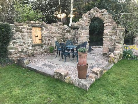 Stone Walls Garden, Garden Decor Wedding, Brick Garden, Walled Garden, Remodeling Kitchen, Kitchen Remodel Before And After, Stone Walls, Garden Yard Ideas, Wedding Rustic