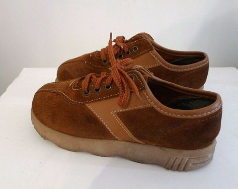 Earth shoes 70s Sneakers, 70s School, Latest Ladies Shoes, 70s Shoes, 80s Shoes, Oxford Platform, Suede Oxfords, Earth Shoes, Handbag Stores