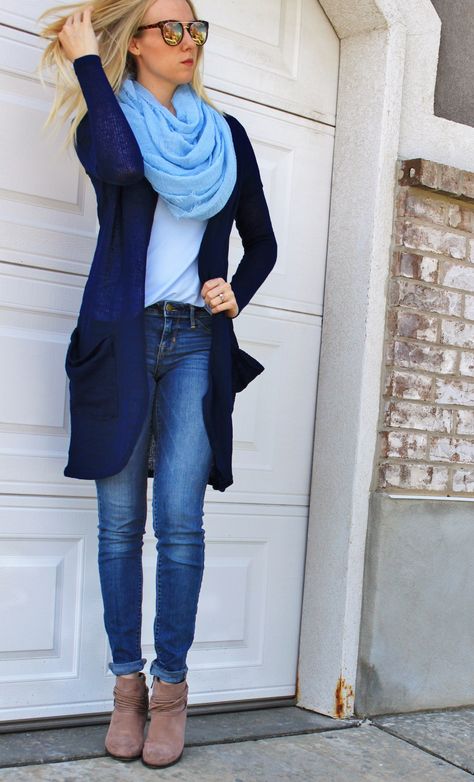 Winter Outfits With Long Cardigans, Navy Cardigan Outfit Winter, Navy Blue Long Cardigan Outfit, Navy Cardigan Outfit Fall, Navy Blue Long Sweater, Aqua Cardigan Outfit, Cardigan Scarf Outfit, Long Navy Cardigan Outfit, Long Blue Cardigan Outfit