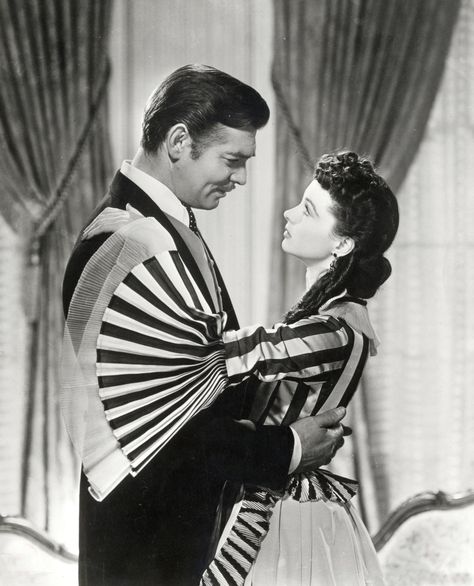 Vivien Leigh: a photographer’s dream | BFI Klasik Hollywood, Rhett Butler, Scarlett O'hara, Vivien Leigh, Clark Gable, Hollywood Style, Gone With The Wind, 8x10 Photo, Photo Library