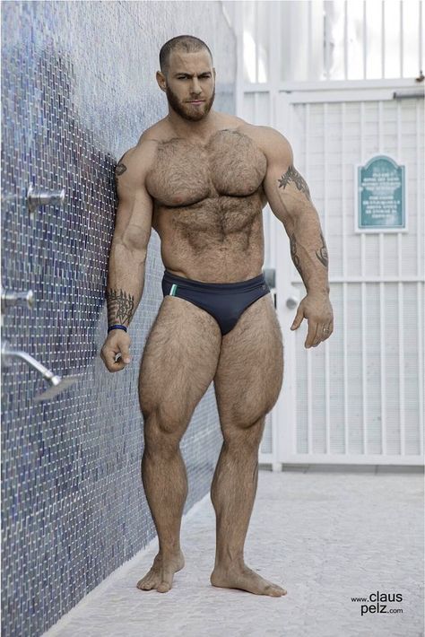 The Legs ! Muscle Boy, Muscle Hunks, Beefy Men, Muscle Bear, Bear Men, Big Guys, Muscular Men, Male Physique, Muscle Men