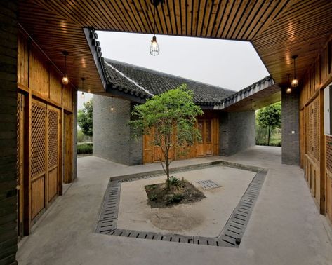 Like the outdoor space  Community Pavilion at Jintao Village / Scenic Architecture Community Pavilion, Building Futuristic, Architecture Courtyard, Architecture Community, Pavilion Architecture, Modern Architecture Interior, Architecture Modern, Architecture Images, Public Place