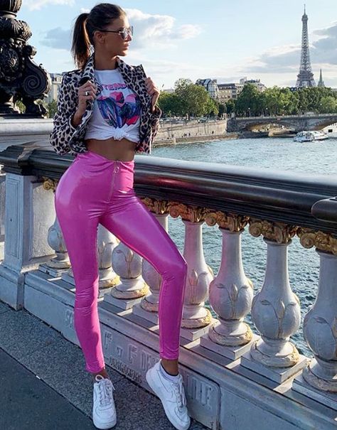 @aurelyrudzinska is the view in the Neon Pink vinyl Zip Front High Waisted Trousers 💕 ​Tap to shop or search JTR 9031☝️😘 Pink Leather Leggings Outfit, Pink Leather Pants, Rock My Style, Leather Leggings Outfit, Pink Vinyl, Leggings Outfit, Leather Pants Women, Pants Women, Barbie Girl