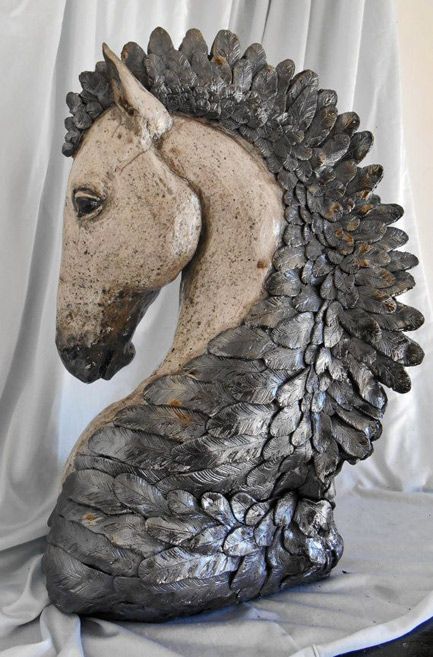 Leslie-Ahrens-horse-bust Ceramic Horse Pottery, Horse Bust, Sculpture Bust, Large Horse, Sculptures Céramiques, Keramik Design, Raku Pottery, Horse Sculpture, Ceramic Animals