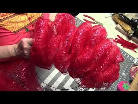 How to make a Christmas Bubble Wreath - YouTube | Christmas mesh wreaths, Deco mesh christmas wreaths diy, Mesh wreaths Mesh Christmas Wreaths Diy, Deco Mesh Christmas Wreaths Diy, Mesh Christmas Wreaths, Wreaths Deco Mesh, Trendy Videos, Bubble Wreath, Decorative Mesh Wreaths, Wreaths Videos, Pink Christmas Wreath