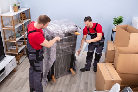 Looking for residential movers? We provide local residential moving services including packing, moving and storage. FREE quote at 800-330-8985 الإمارات العربية المتحدة, House Shifting, House Movers, International Move, Office Relocation, Moving Storage, Office Moving, Movers And Packers, Best Movers