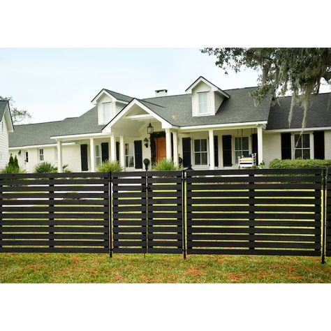 YARDLINK 4-ft x 6-ft Cedar Fence Panel in the Wood Fence Panels department at Lowes.com Large Front Yard Fence Ideas, Fencing In Front Yard, Front Yard Gates, Low Cost Fence Ideas, Diy No Dig Fence, No Dig Fence Ideas, Modern Front Yard Fence Ideas, Diy Front Yard Fence, No Dig Fence Post