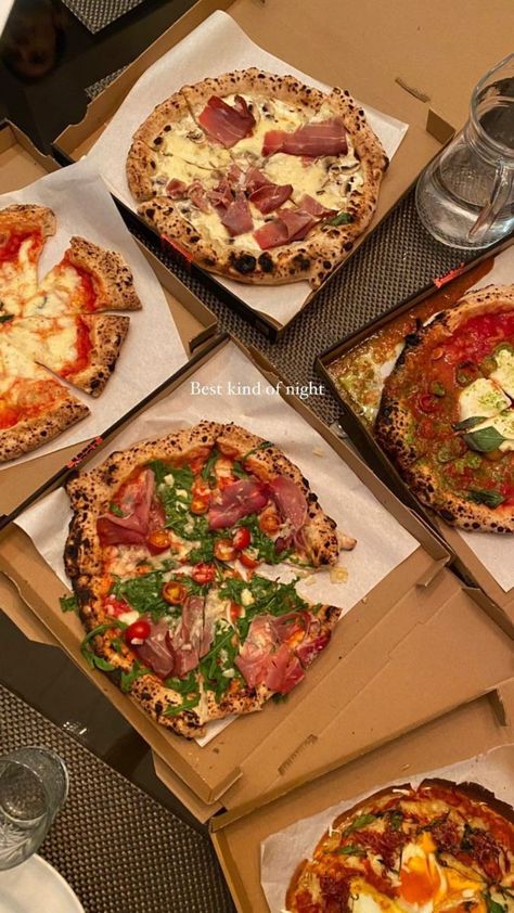 Pizza Photography Instagram, Insta Story Food, Pizza Aesthetic, Food Captions, Sleepover Food, Foodie Recipes, Instagram Food, Food Snapchat, Food Obsession