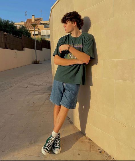 Mens Summer Style Street, Men Clothes Aesthetic Summer, Guys Clothes Aesthetic Summer, Guys Jean Shorts Outfit, Cute Guy Outfits Summer, Simple Guy Outfits Summer, Men’s Jorts Fit, Men’s Shorts Outfits 2023, Men's Outfit Inspiration