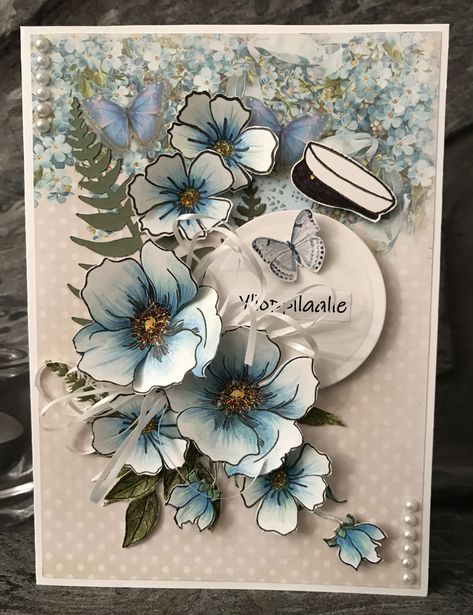 Greeting Cards Handmade Aesthetic, Invitation Greeting Cards Handmade, Cards For Farewell Handmade, Greeting Card Cover Ideas, Invitation Card Handmade Paper Crafts, Aesthetic Greetings Card, Floral Design Portfolio, Greeting Cards Ideas Creative, Farewell Invitation Card Ideas Handmade