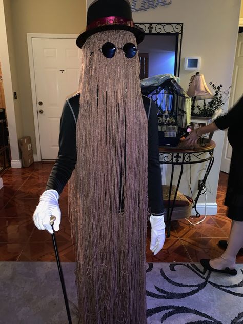 Cousin Itt Diy Costume, Diy Adams Family Costume, Diy Cousin It Costume, Cousin It Costume, Cousin It Diy, Addams Family Costume, Adams Family Costume, It Costume, Family Costumes Diy