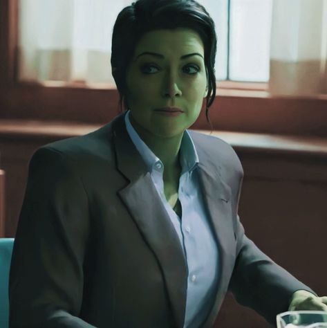 Jennifer Walters Icons, She Hulk Attorney At Law, Hulk Icon, Mcu Characters, Marvel Character Design, Jennifer Walters, Tatiana Maslany, Abbott And Costello, Marvel Tv