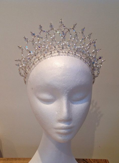 Ballet Tiaras, Ethereal Jewelry, Ballet Tutus, Tiara Headpieces, Headpiece Jewelry, Indian Jewellery Design Earrings, Diamond Jewelry Designs, Dope Jewelry, Girly Accessories