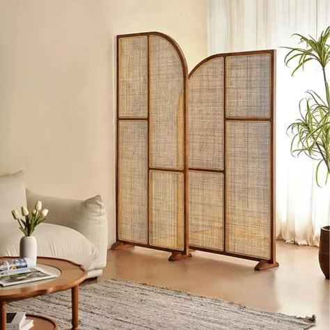 Bedroom Privacy Screen, Wicker Room Divider Ideas, Room Divider Bamboo, Japanese Room Divider Ideas, Wooden Dividers Living Rooms, Partition Screen Space Dividers, Japandi Room Divider, Room Divider Screen Ideas, Japanese Screen Divider