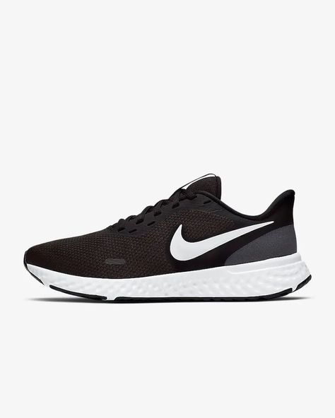 Teenage Shoes, Gym Shoes For Women, Nike Revolution 5, Nike Running Shoes Women, Running Nike, Cheap Sneakers, Running Shoes Black, Best Walking Shoes, Sport Shoes Women