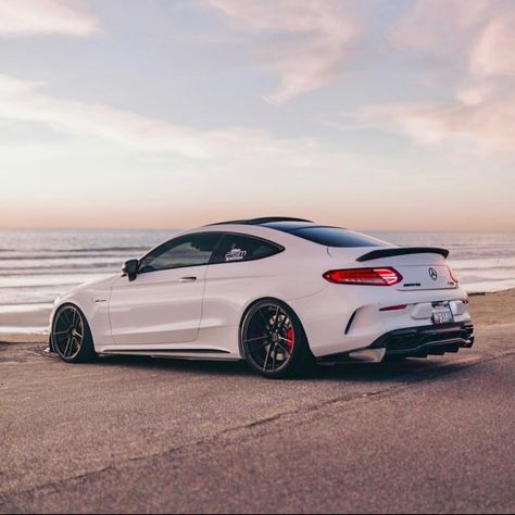 #mercedes #mercedesbenz #benz #amg #thebestornothing #coupe #white #cars #beach E53 Amg Coupe, Mercedes C Class Coupe, E53 Amg, C63s Amg, Mercedes Benz Coupe, Mercedes C63 Amg, Cj Jeep, C 63 Amg, Mercedes Benz C63 Amg