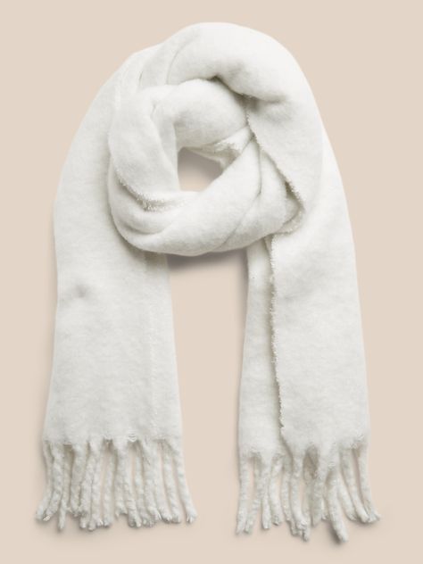 Oversized Fuzzy Scarf | Banana Republic Cute Winter Scarf, 2024 Christmas Wishlist, Knitted Scarf Patterns, Huge Scarf, Cute Scarves, Scarf Aesthetic, Fluffy Scarf, Fuzzy Scarf, Scarves Winter