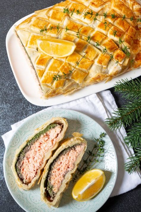 Gordon Ramsay Salmon Wellington Salmon Wellington Recipe Gordon Ramsay, Roast Beef Slow Cooker, Gordon Ramsay Salmon, Salmon Wellington Recipe, Slow Cook Roast, Salmon Wellington, Wellington Recipe, Slow Cooker Roast Beef, Gordon Ramsay Recipe