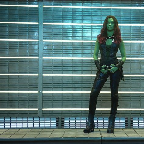 Gamora Zoe Saldana Guardians Of The Galaxy, Gamora Comic, Gamora Guardians Of The Galaxy, Gamora Costume, Starlord And Gamora, Gamora Guardians, Gamora Marvel, Villain Character, Michelle Trachtenberg