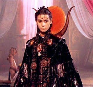 Stargate. Another photo of Jaye Davidson as Ra in the black robe.  #josephporrodesigns Jaye Davidson, Stargate Movie, Stargate Ships, Stargate Franchise, Amanda Tapping, Stargate Universe, The Dictator, Sci Fi Shows, James Spader