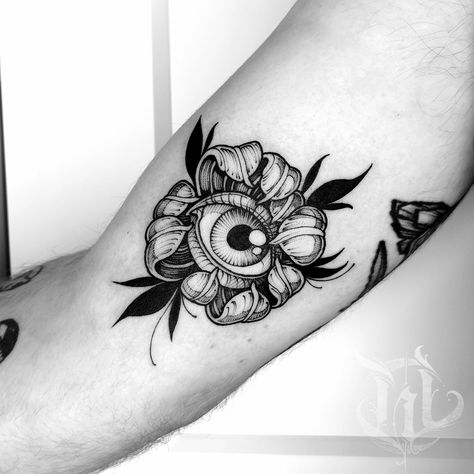 Peony Eye Tattoo, Chrysanthemum Eye Tattoo, Eye Flowers Tattoo, Floral Eye Tattoo, Flower With Eyes Tattoo, Flower And Eye Tattoo, Eye In Flower Tattoo, Eye In Hand Tattoo, Botanical Flash Tattoo