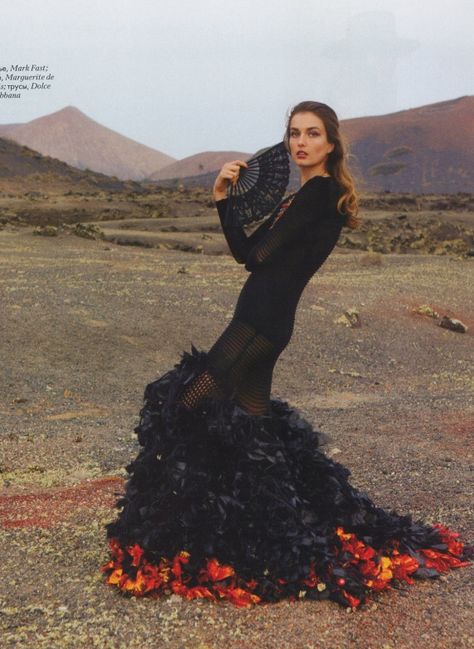 Andreea Diaconu - MODELWERK Spanish Fashion, Flamenco Dancers, Inspired Fashion, Spanish Style, Inspired Dress, Fashion Pictures, Volcano, Star Fashion, Fashion Photo