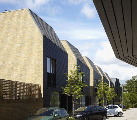 South Chase housing by Alison Brooks Architects Alison Brooks, Townhouse Exterior, Architectural Ideas, Rural Architecture, International Architecture, Housing Development, Row Houses, Architecture Inspiration, Social Housing