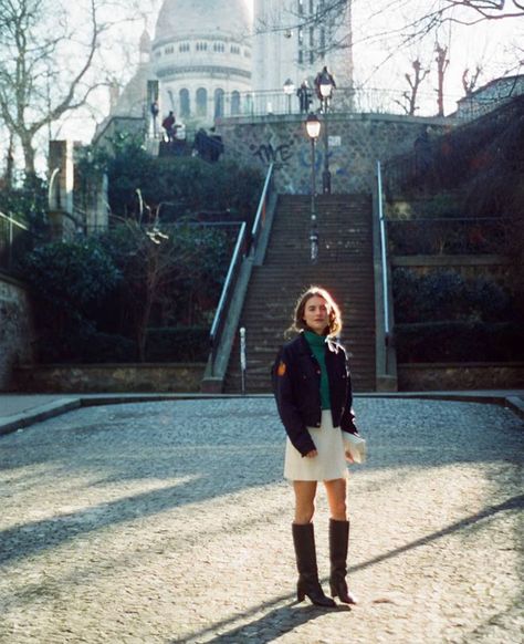 60s Parisian Style, Fall Boots And Skirt Outfit, Carel Paris, Deep Winter, My Pics, Princesa Diana, Winter Fits, Source Unknown, French Girl