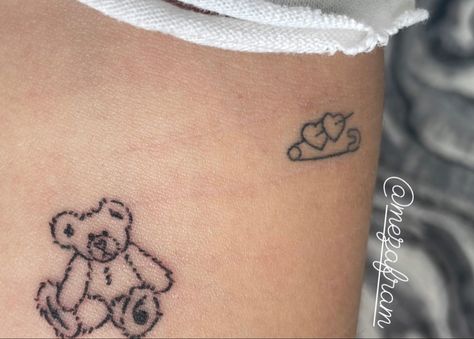 Sabquesada Tattoo, Sabrina Quesada Tattoo, Sab Quesada Tattoo, Sab Tattoo, August Tattoo, Sab Quesada, Teddy Bear Drawing, S Tattoos, Bear Drawing