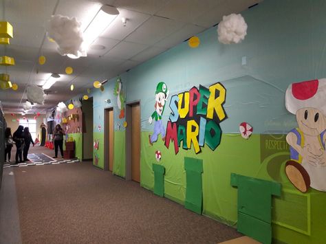 Homecoming Super Mario Hallway Mario Homecoming Theme, Mario Kart Hallway Decorations, Video Game Spirit Week, Mario Hallway Theme, Mario Cart Hallway Decorations, Super Mario Hallway Decor, Mario Hallway Decorations, Super Mario School Theme, Super Mario Door Decorations