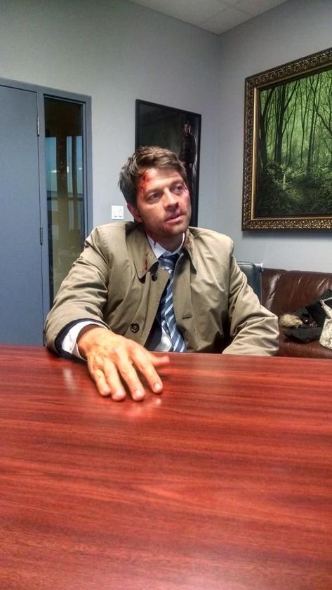 Misha Collins Funny Pictures, Misha Collins Wallpaper, Misha Collins Funny, Castiel Wallpaper, Sam E Dean Winchester, Brother Ideas, Funny Supernatural, Transition Goals, Fine Shyt